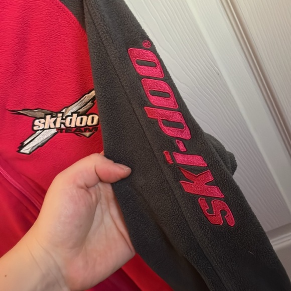 Ski doo zip up - Picture 4 of 5